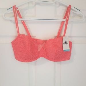 b. tempted balconette NWT 36 B NWT Pink Lace